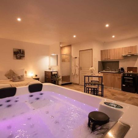 Gites Spa De Charme L Etoile Spa Beynac-et-Cazenac Eksteriør bilde